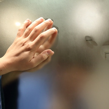 How to Stop Condensation in a Bathroom